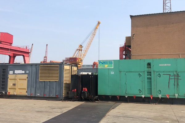 宕昌发电机出租空气滤清器的清洁频率是多少？