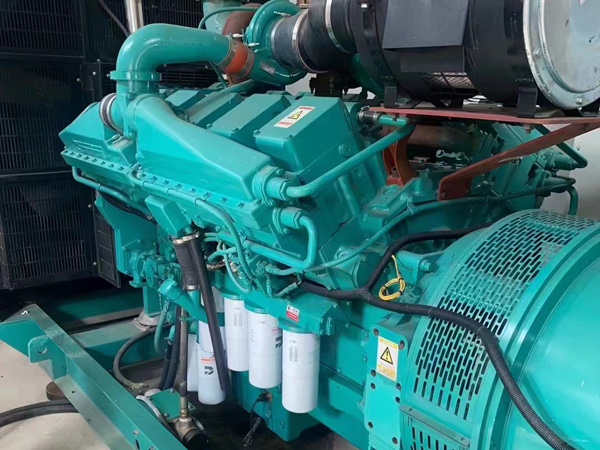 宕昌更换100kW柴油发电机组机油时，需要注意哪些事项？