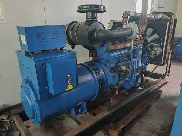宕昌100kW柴油发电机组使用多级机油有哪些优缺点？