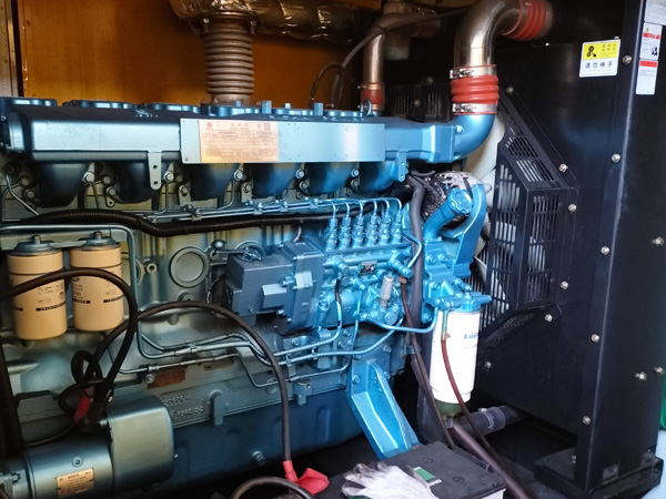 宕昌磷酸铁锂蓄电池的使用寿命与哪些因素有关？